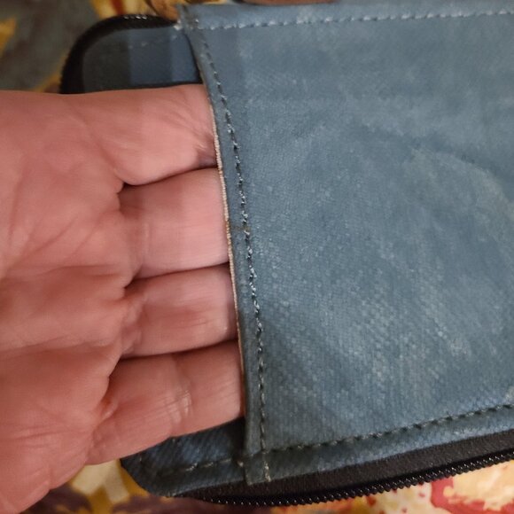 Mona B Starfish Wallet Upcycle with Zipper Gray-Blue - Picture 5 of 7